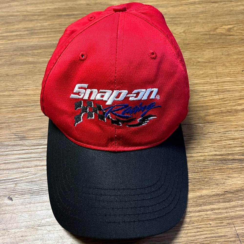 Snap-on Racing Red and Black Baseball Adjustable Cap Embroidered Vintage Y2K